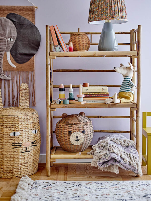 Zöld asztali lámpa mintás búrával shabby chic stílusban