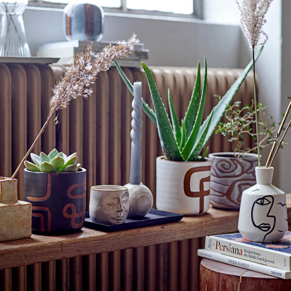 arc_mintas_vaza_82052605_02 Arc mintás kerámia váza kubista mintával fekete-fehér váza