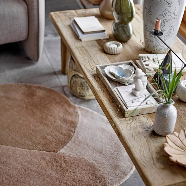 Barna mintás gyapjú szőnyeg szabálytalan alakú szőnyeg