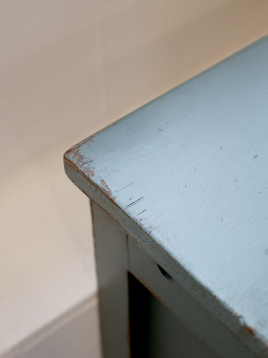 Fenyő tálalószekrény - Image 6