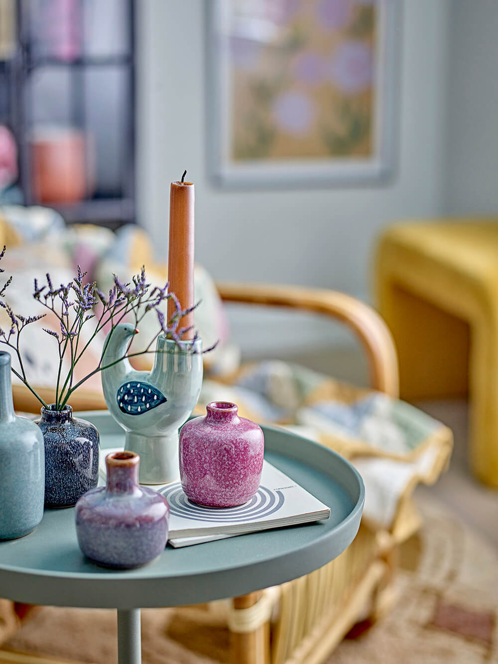 tavaszi dekoráció világos és élénk színekkel