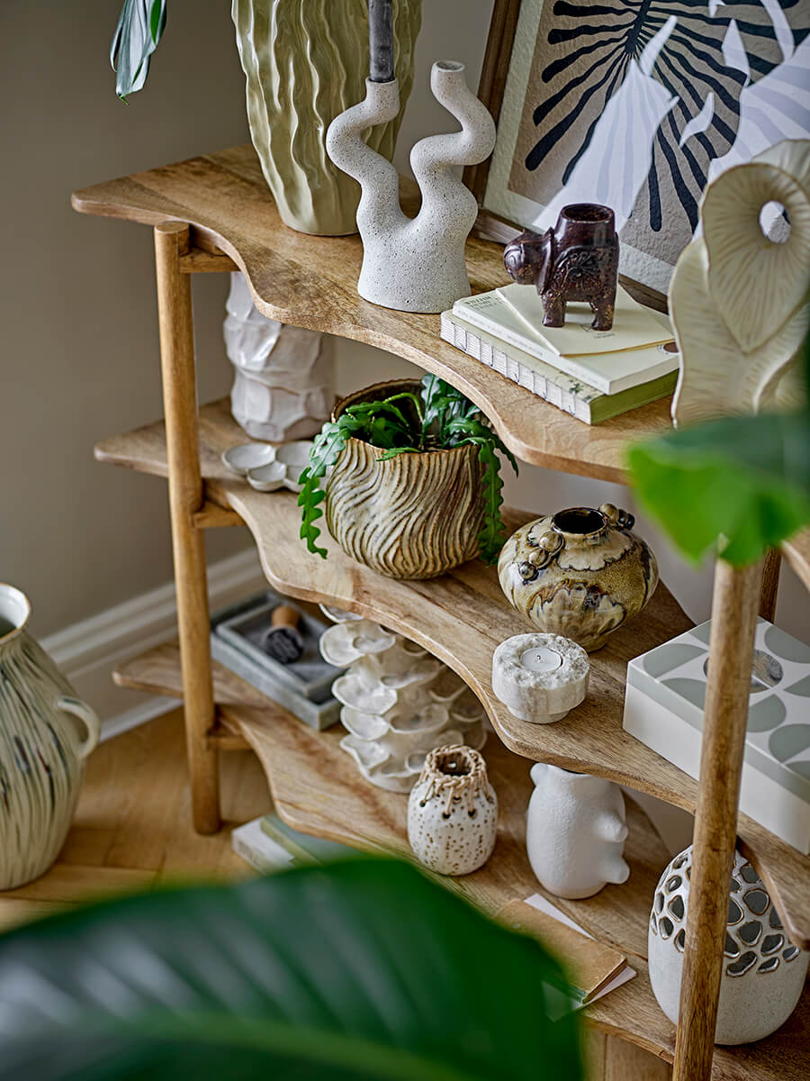 világos színű fa bútorok skandináv stílusban