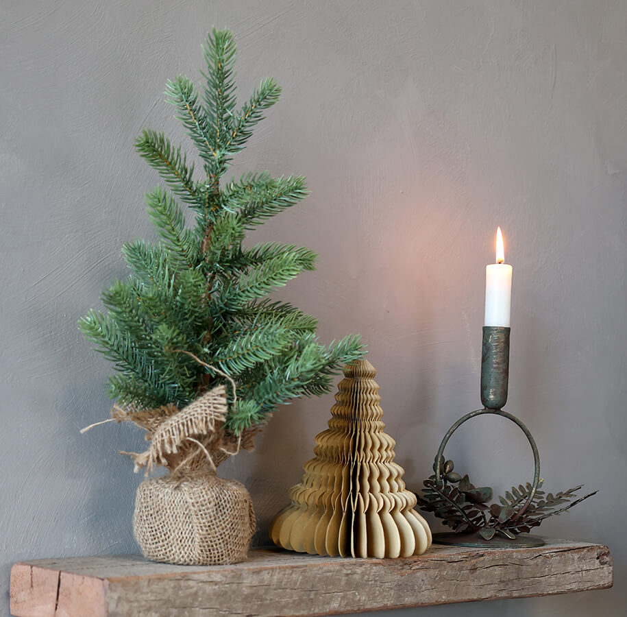 természetes karácsonyi dekoráció skandináv stílusban