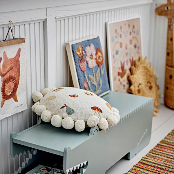 Gyerekszobai pad krokodil formában a dán Bloomingville-től