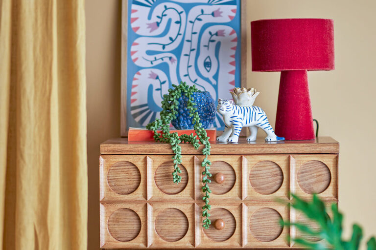 Melyik asztali lámpa illik hozzád? Stíluskalauz lakberendezés rajongóknak