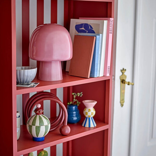 sasha-piros-konyvespolc-82065094-02