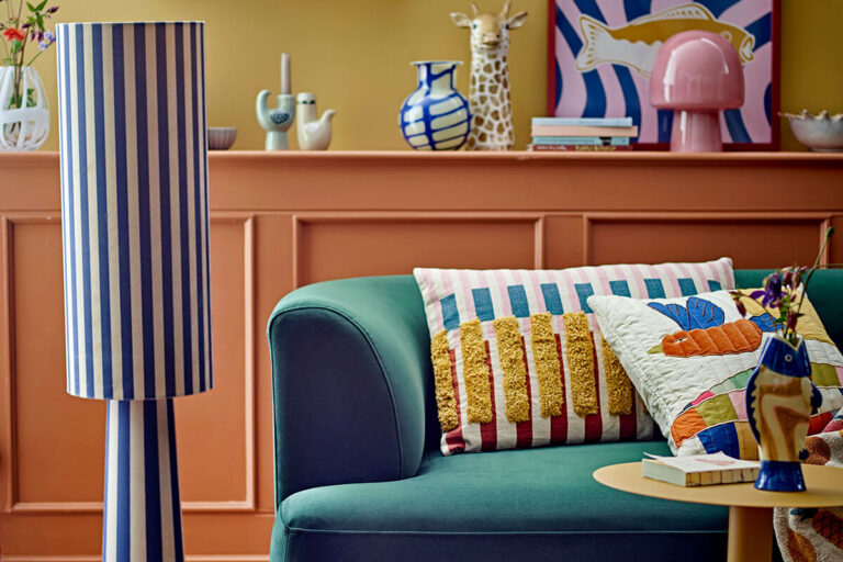 Hogyan válassz állólámpát a nappalidhoz? 5 tipp a tökéletes hangulatfényhez