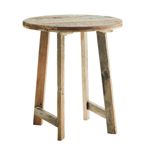 Köralakú kisasztal újrahasznosított fából