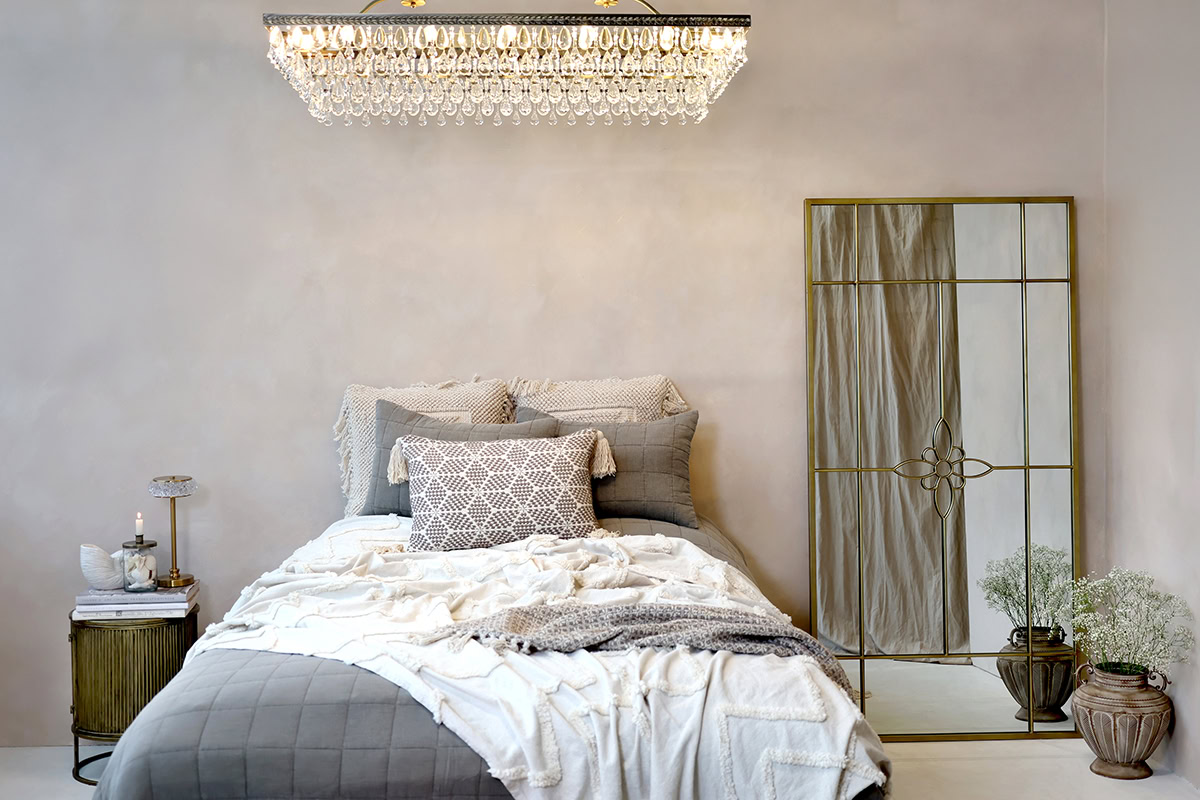 Versailles csillár csepp alakú üvegprizmákkal