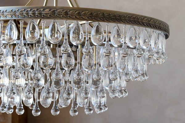 Versailles csillár csepp alakú üvegprizmákkal 70 cm